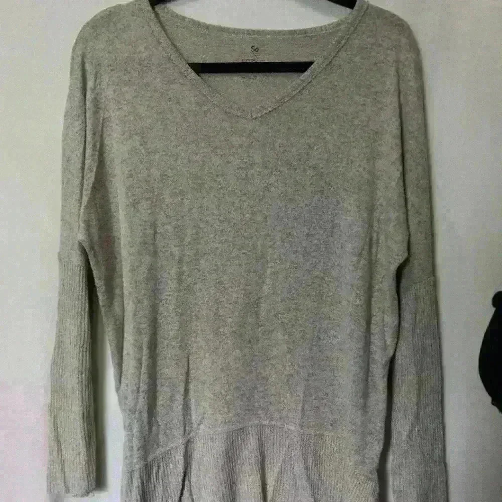 Womens SO tunic supersoft long line oversized XS neutral and cream color